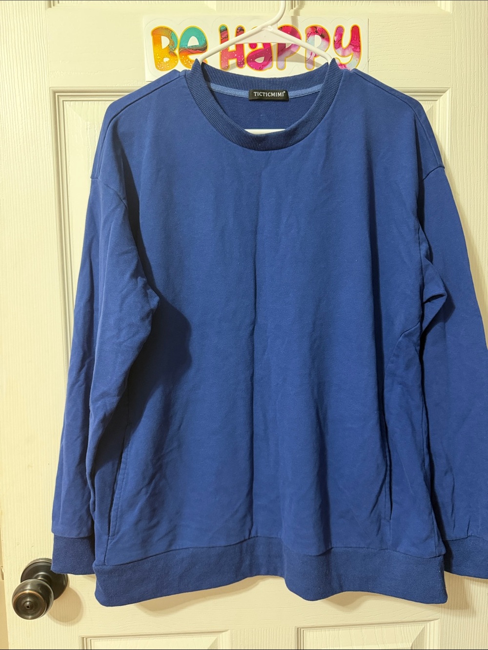 Ticticmime Crewneck Sweatshirt with side pockets
